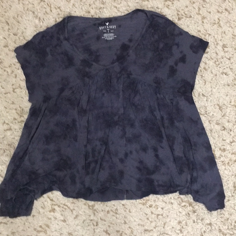 American eagle top XS but fits like a small